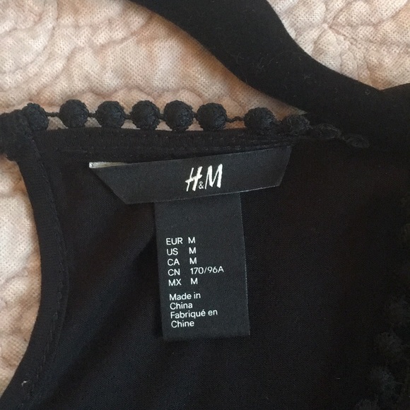 H&M Black Dressy Tank - Picture 4 of 5